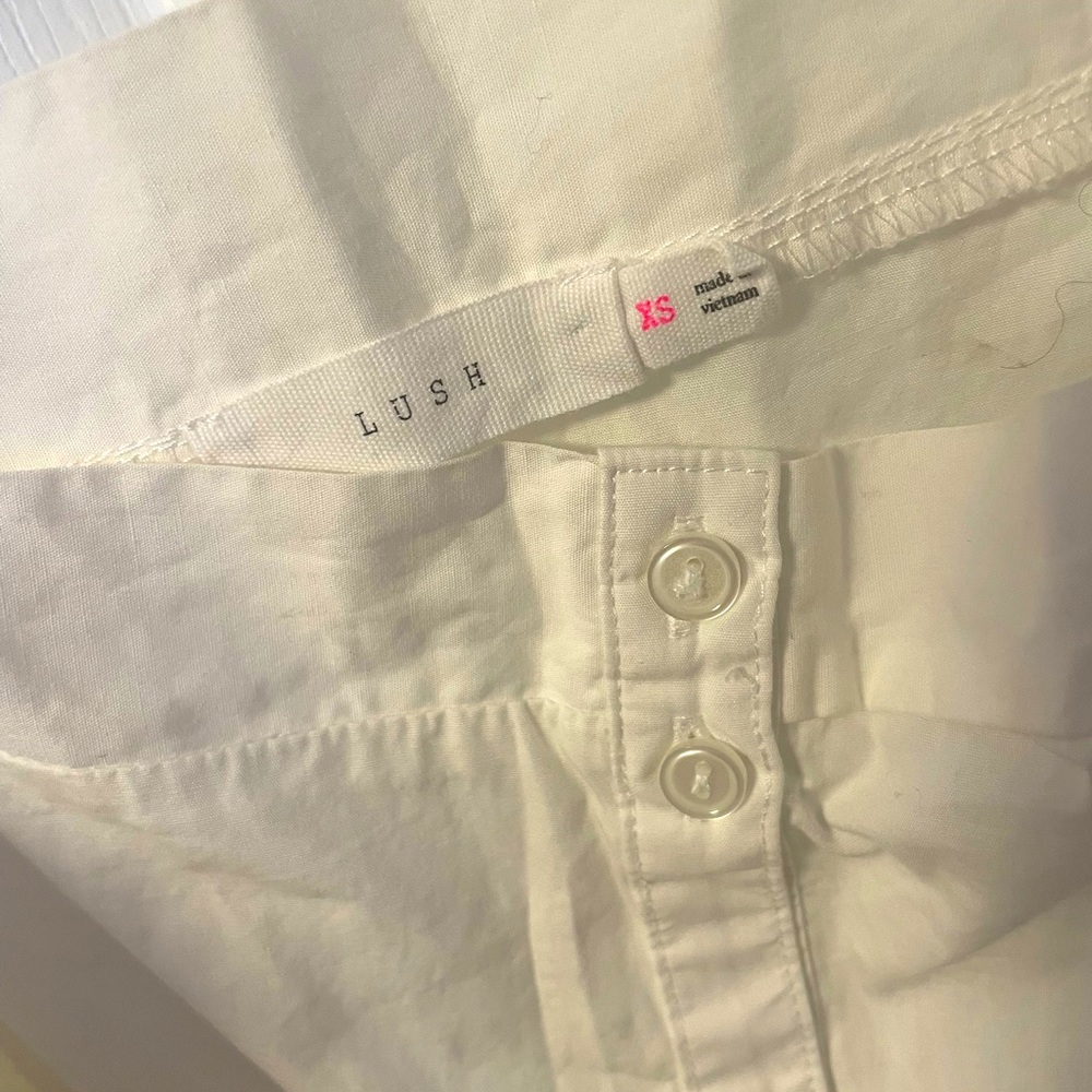 Lush white shirt top xs